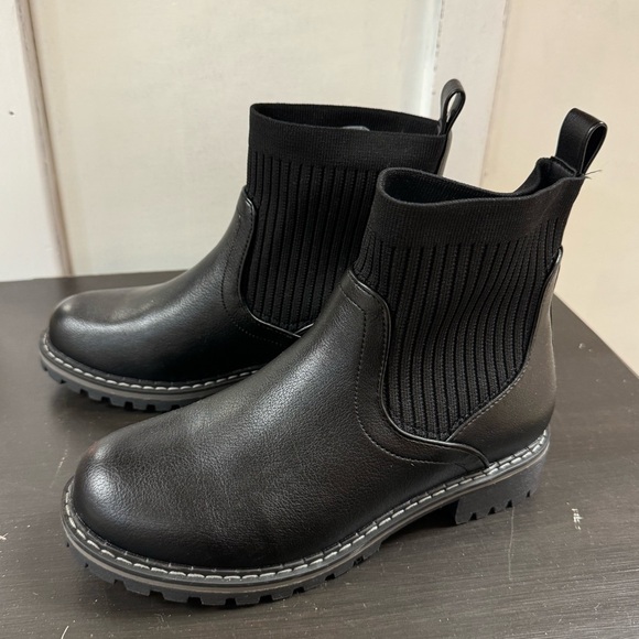 NIB, Knit Ankle, Vegan Leather Slip On Boots by Corkys, Style; Cabin Fever - Picture 2 of 5